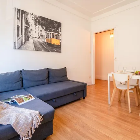 Host Wise - Spacious Comfortable - Balcony * Porto