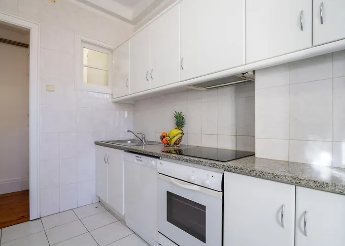 Appartement Host Wise - Spacious Comfortable - Balcony Porto