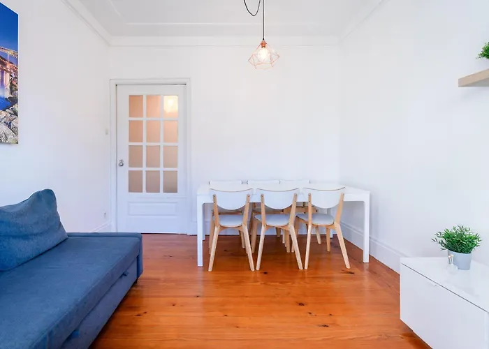 Host Wise - Spacious Comfortable - Balcony * Porto