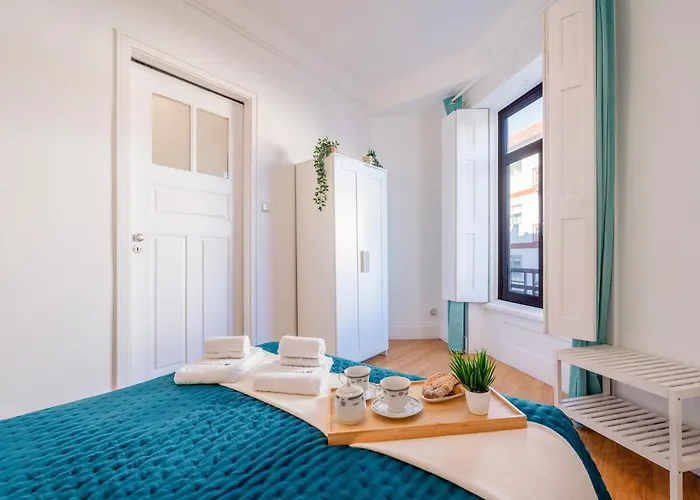 Host Wise - Spacious Comfortable - Balcony Lejlighed Porto