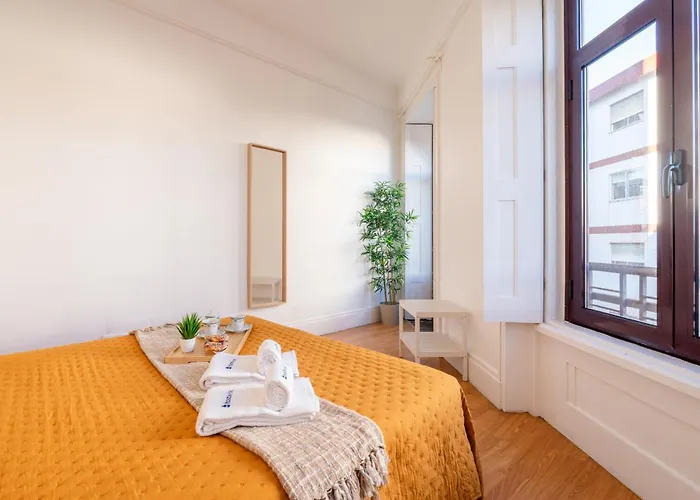 Lejlighed Host Wise - Spacious Comfortable - Balcony Porto