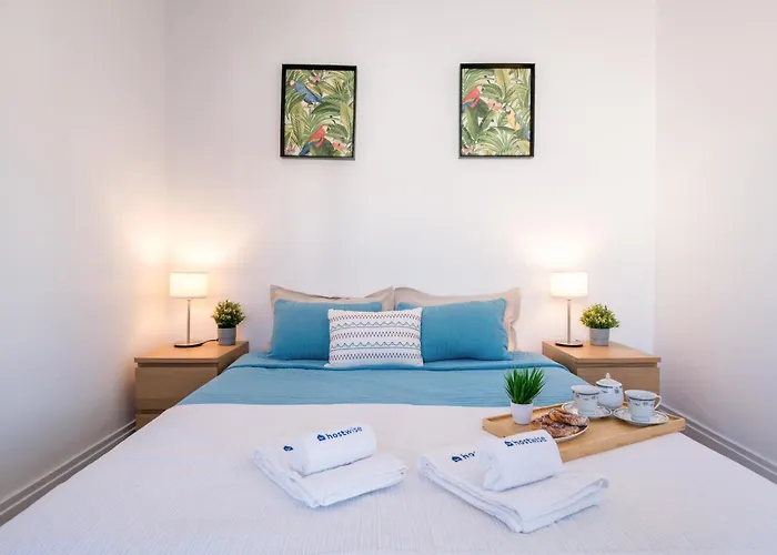 Host Wise - Spacious Comfortable - Balcony * Porto