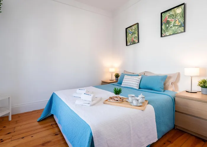 Host Wise - Spacious Comfortable - Balcony