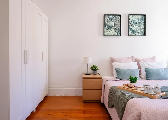 Lejlighed Host Wise - Spacious Comfortable - Balcony