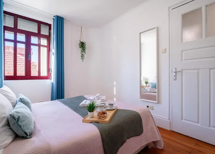 公寓 Host Wise - Spacious Comfortable - Balcony 波尔图