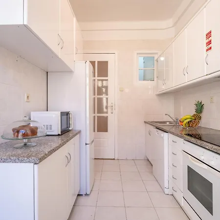 דירה Host Wise - Spacious Comfortable - Balcony