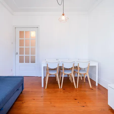 Host Wise - Spacious Comfortable - Balcony * Porto