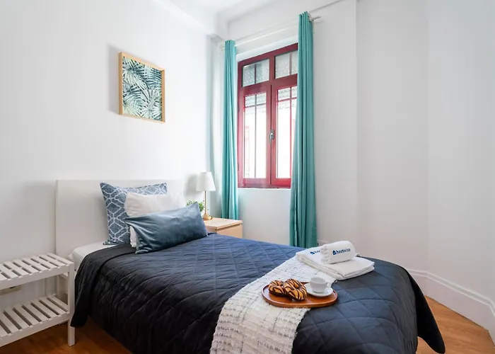 Host Wise - Spacious Comfortable - Balcony *